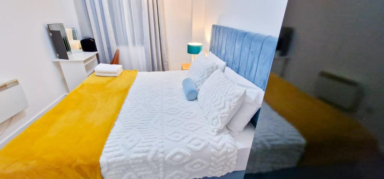 מנצ'סטר Lovely 2-Bedroom Apartment, Free Parking מראה חיצוני תמונה