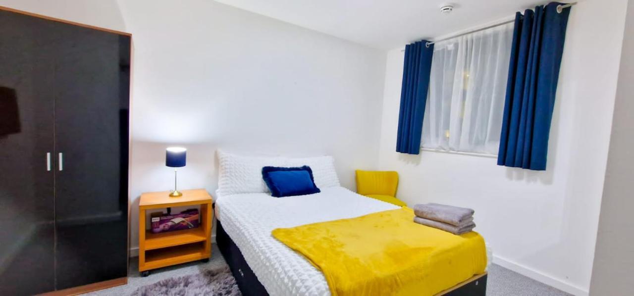 מנצ'סטר Lovely 2-Bedroom Apartment, Free Parking מראה חיצוני תמונה